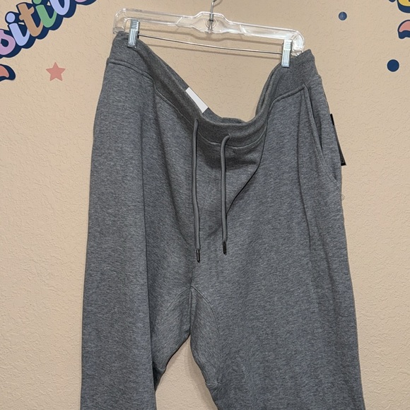 ORIGINAL USE - Grey Sweatpant Joggers 2XL Tall - Picture 4 of 7